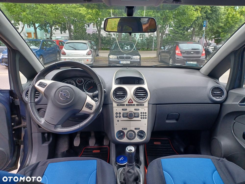 Opel Corsa - 1