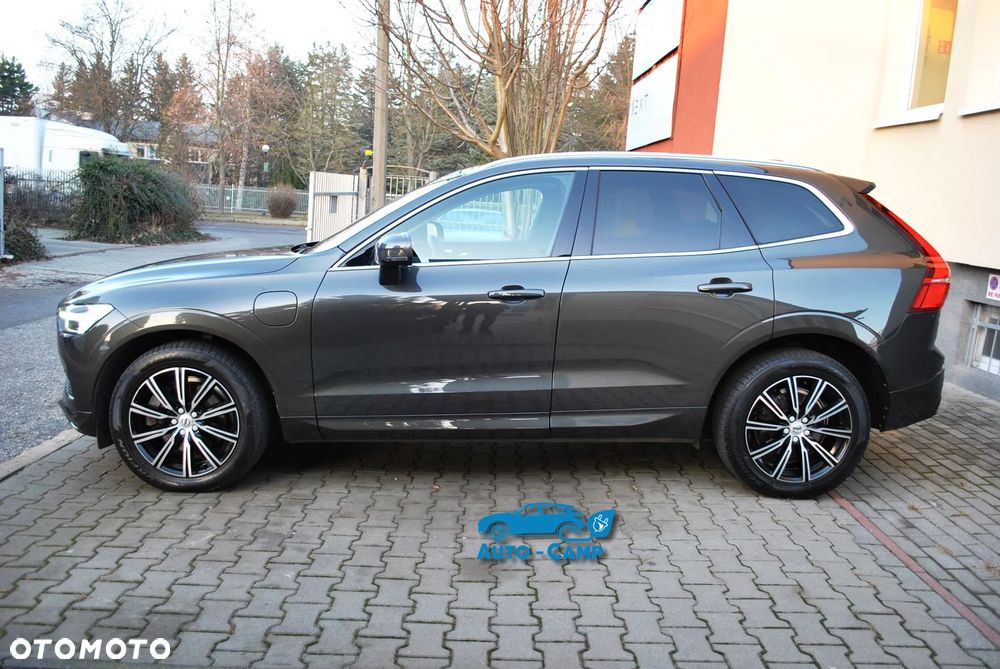 Volvo XC 60 T8 AWD Plug-In Hybrid Momentum Pro - 18