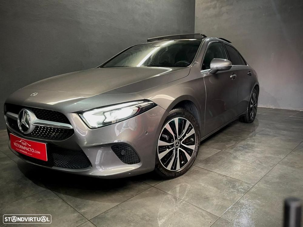 Mercedes-Benz A 250 Limousine - 1