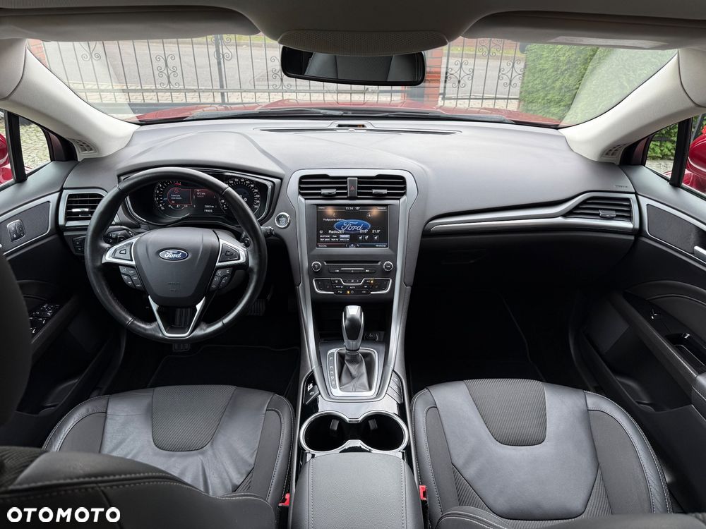 Ford Mondeo 2.0 TDCi Titanium PowerShift - 23