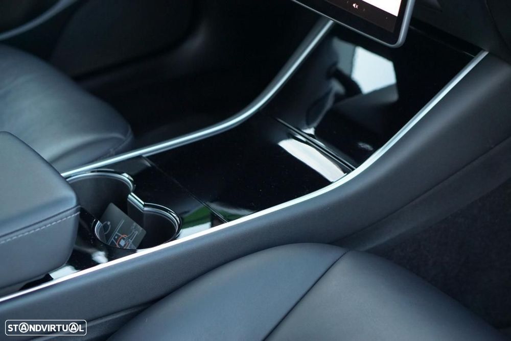 Tesla Model 3 Long Range AWD Dual Motor - 46