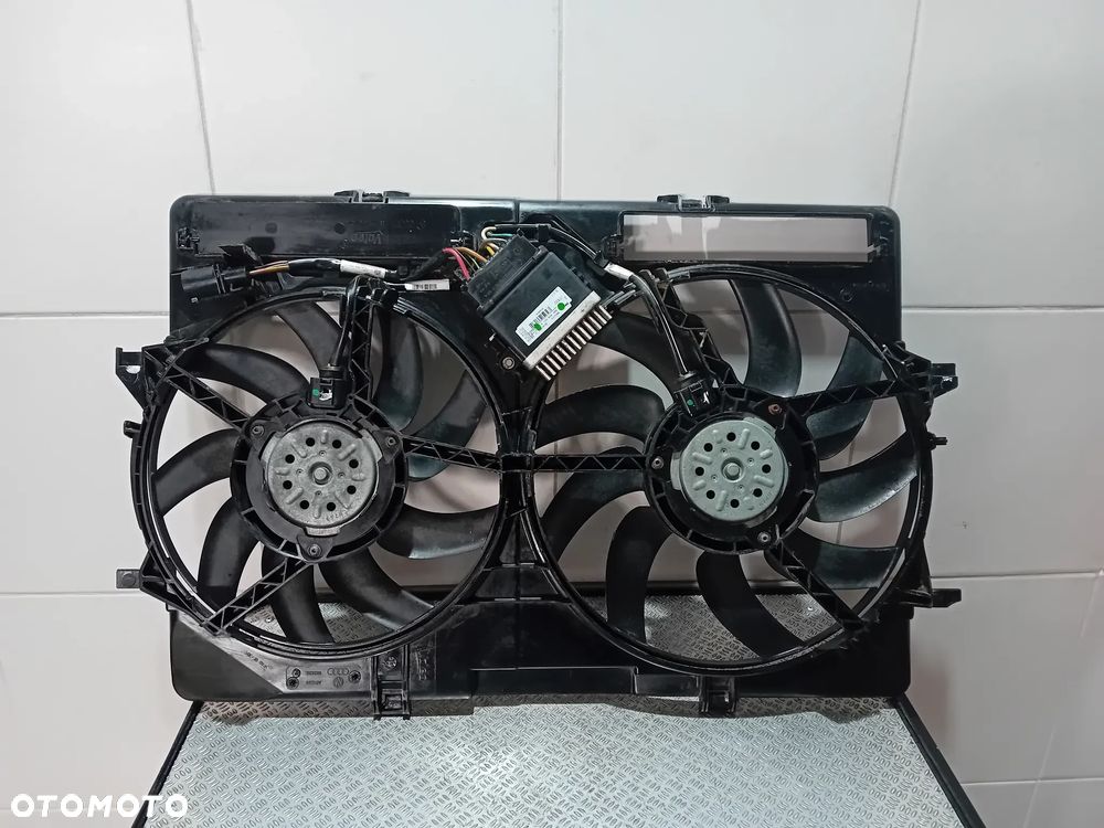 wentylatory chłodnicy Audi Q3 2.0 TDI 2015 8K0121003AD - 4