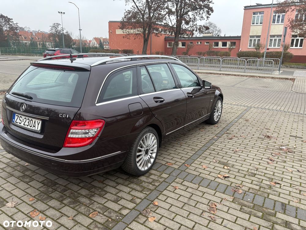Mercedes-Benz Klasa C 250 CGI Automatik BlueEFFICIENCY Avantgarde - 4