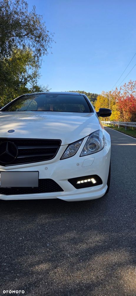 Mercedes-Benz Klasa E 350 CGI BlueEff - 3