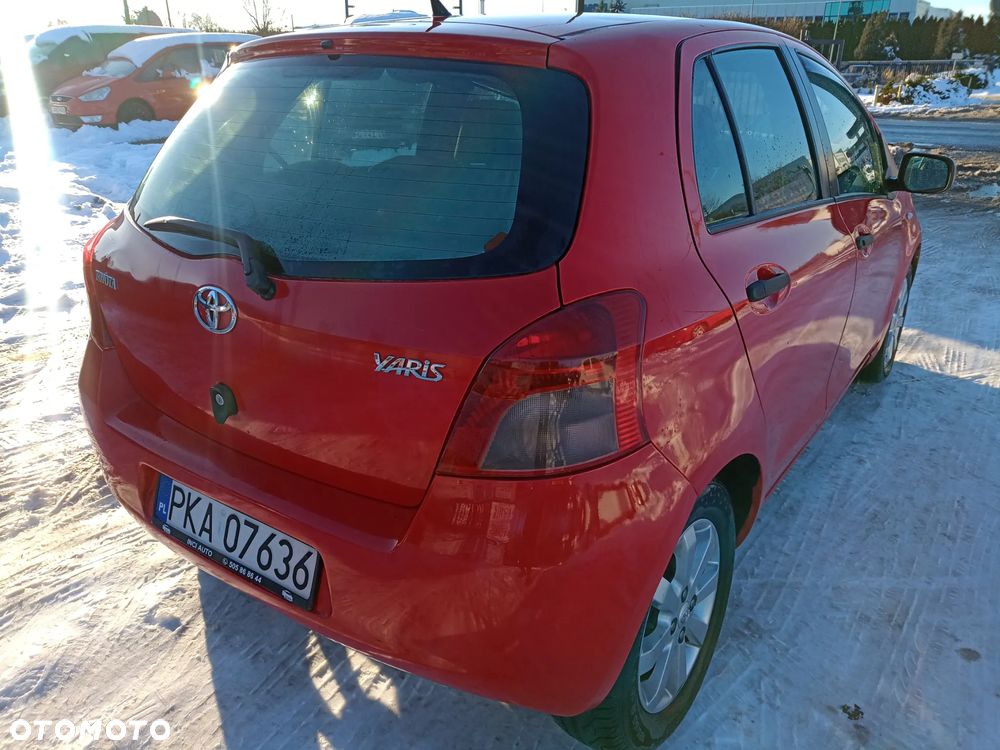 Toyota Yaris 1.3 Luna - 3