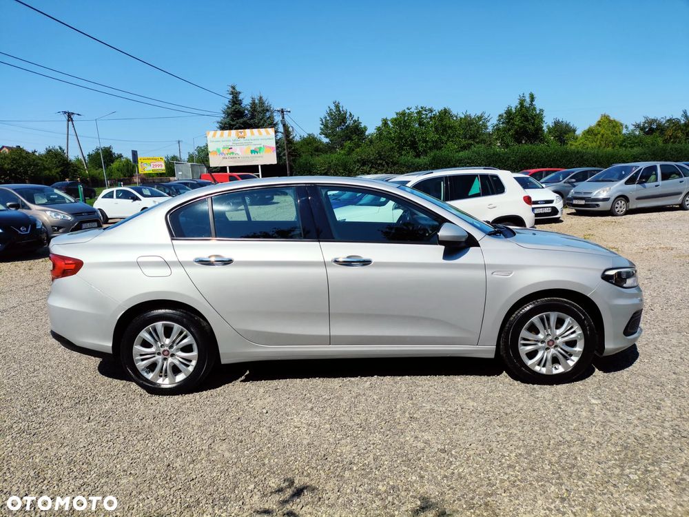 Fiat Tipo 1.4 16V Easy EU6d - 11