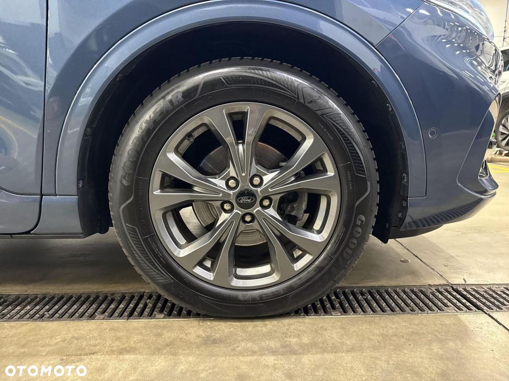 Ford Kuga - 18