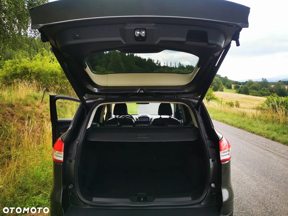 Ford Kuga 2.0 TDCi 4x4 Titanium - 15