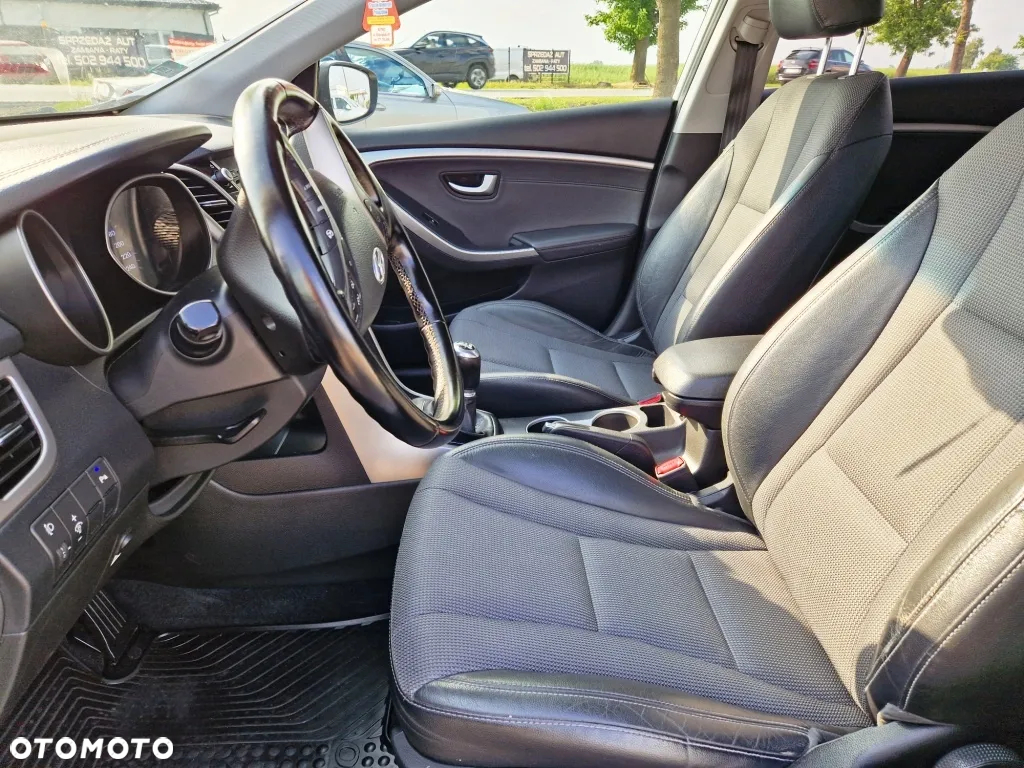 Hyundai i30 1.6 CRDi Premium - 22