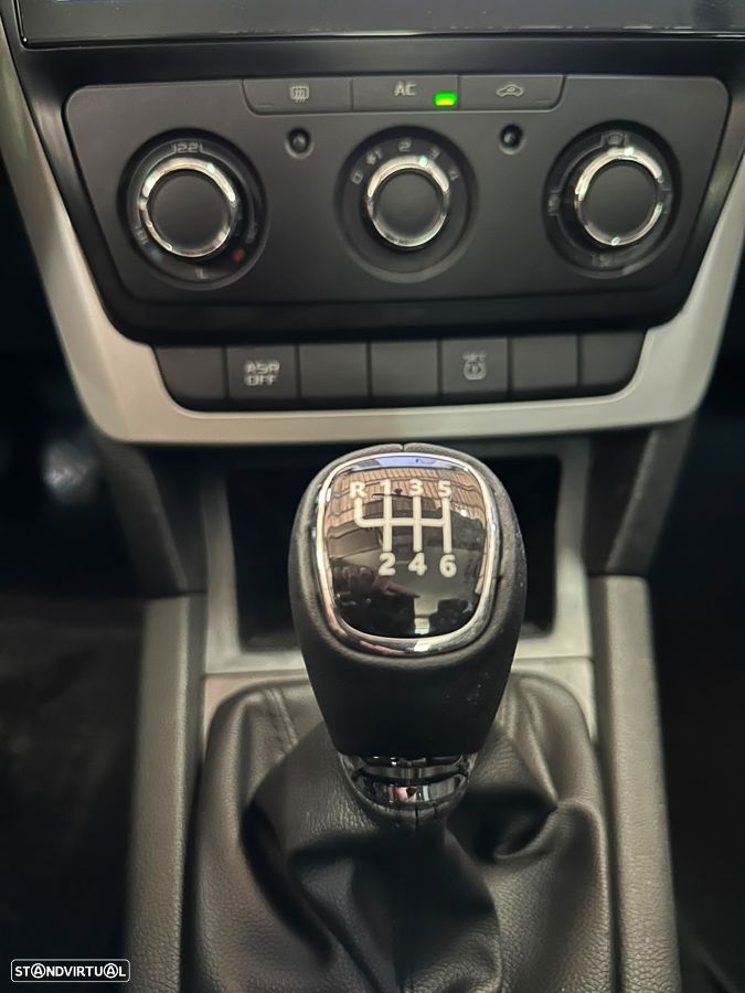 Skoda Yeti 1.2 TSI Ambition - 22