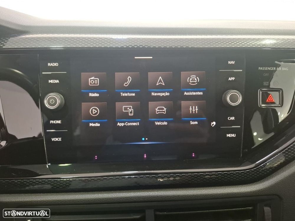 VW Polo 1.0 TSI Urban DSG - 23