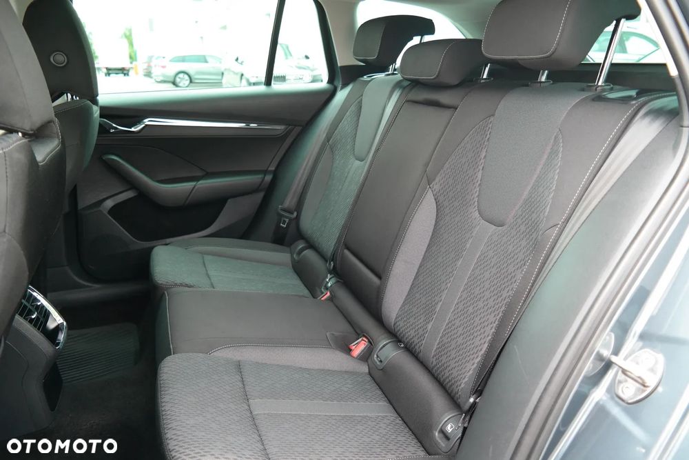 Skoda Octavia 1.5 TSI e-Tec Style DSG - 12