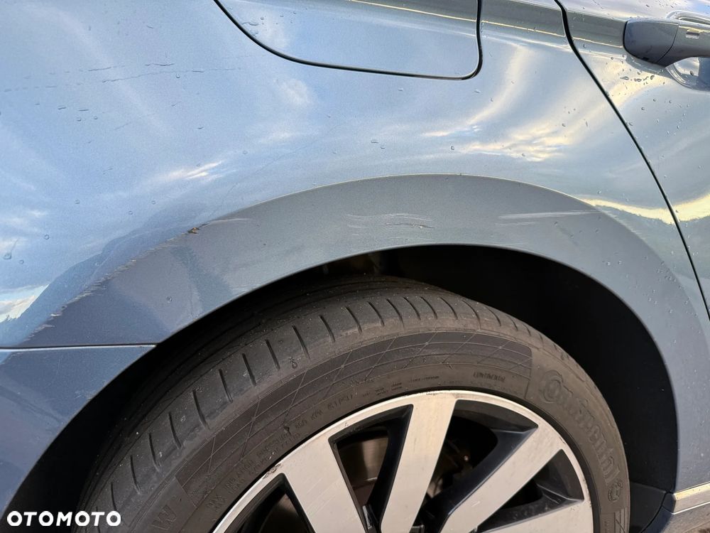 Volkswagen Passat 2.0 TDI BMT 4Mot Highline DSG - 9