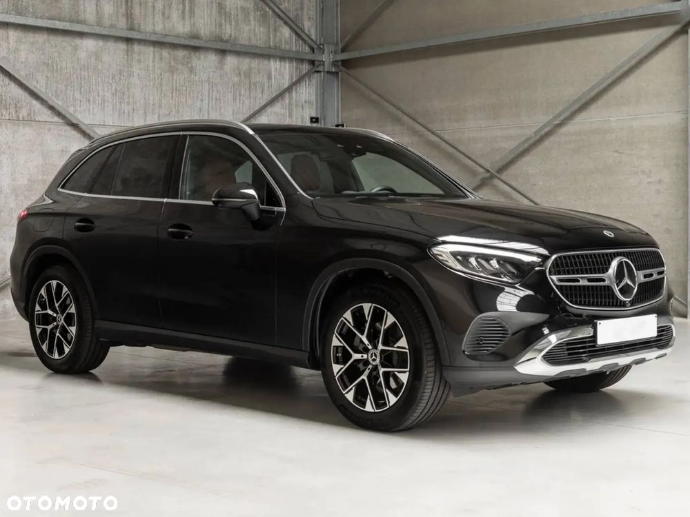 Mercedes-Benz GLC 200 4-Matic - 2