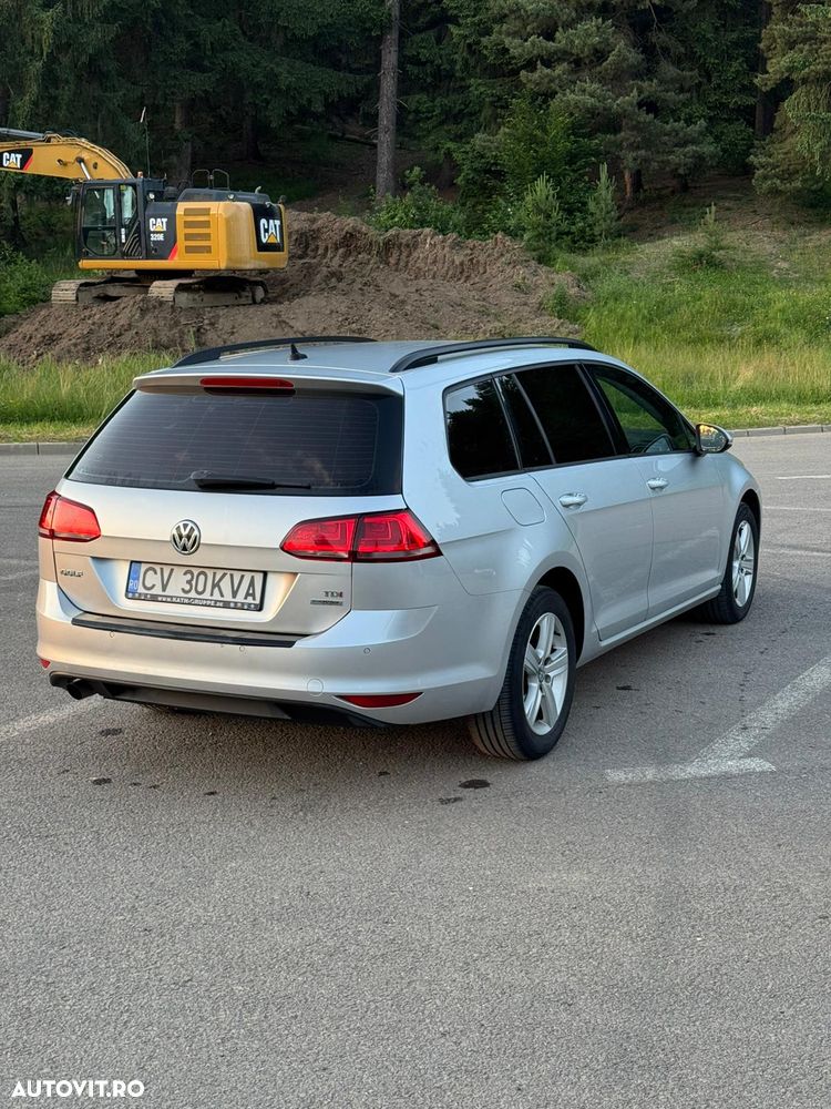 Volkswagen Golf - 4