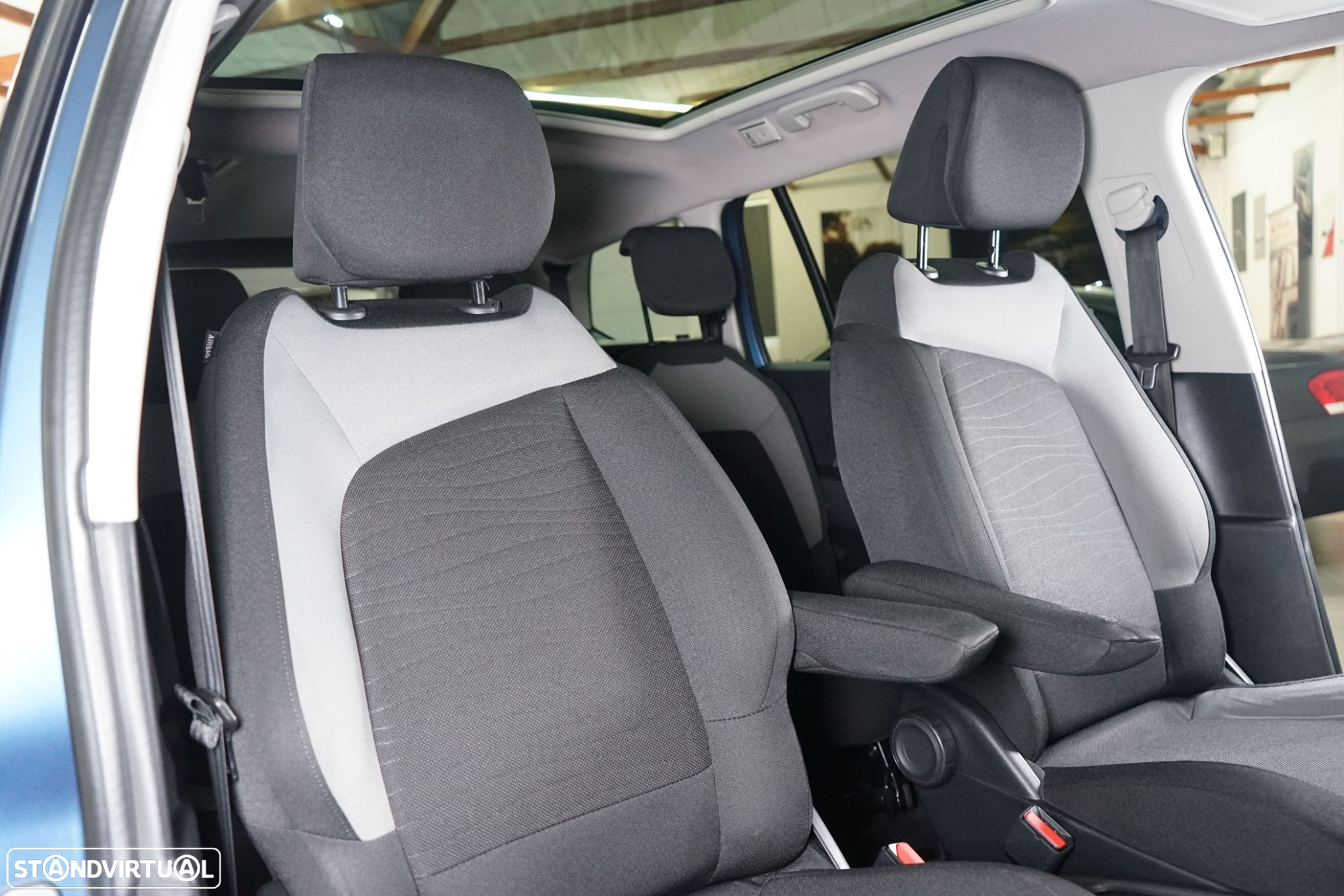 Citroën C4 Picasso 1.6 BlueHDi Shine EAT6 - 33