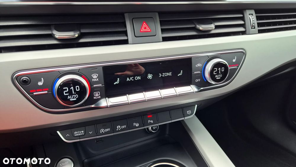 Audi A4 Avant 40 TDI S tronic - 36
