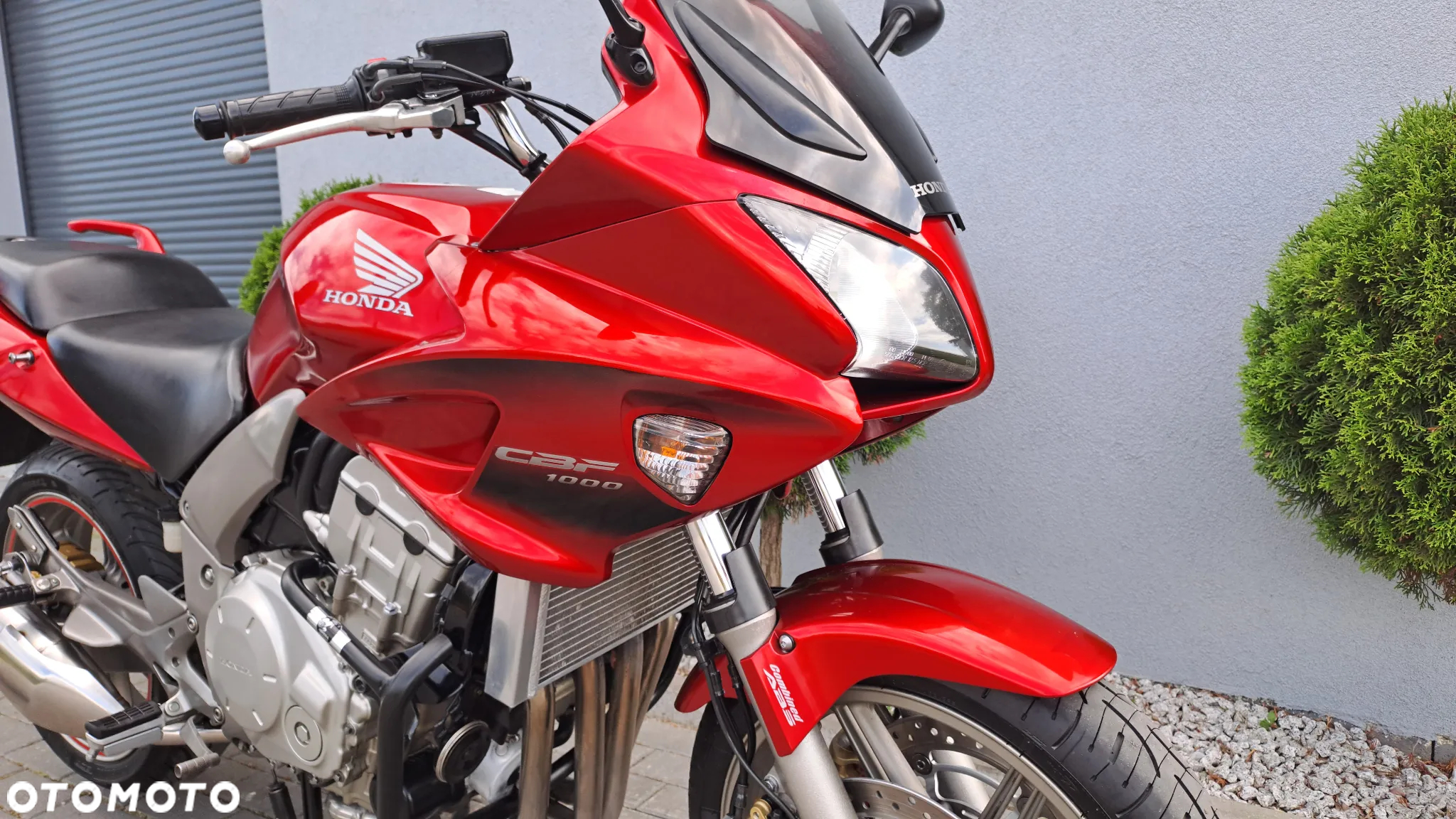 Honda CBF - 9