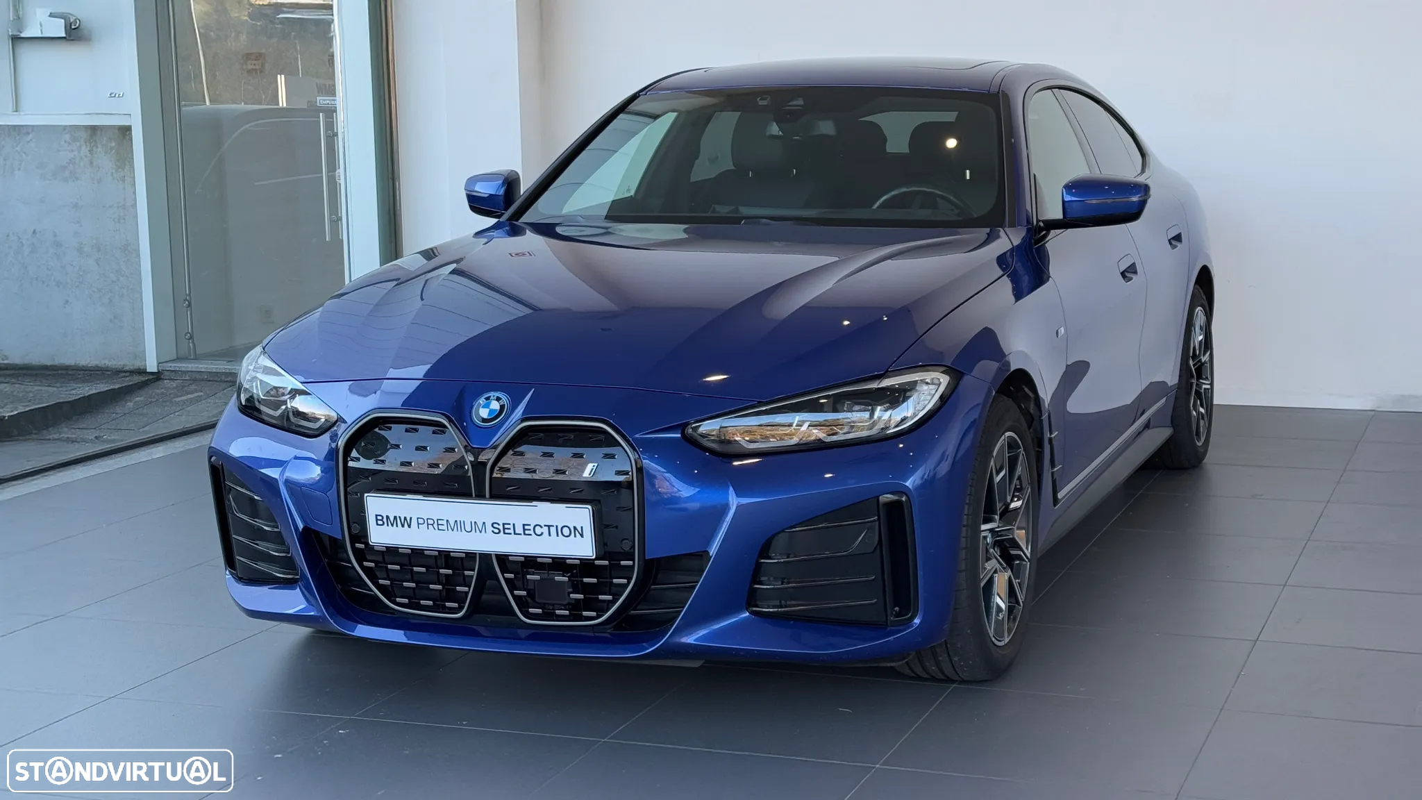 BMW i4 eDrive40 Pack Desportivo M - 2