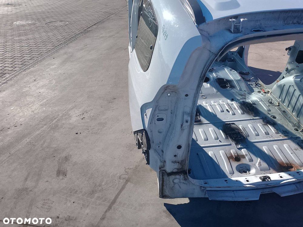 BŁOTNIK LEWY TYŁ DACIA LODGY DV369 - 6