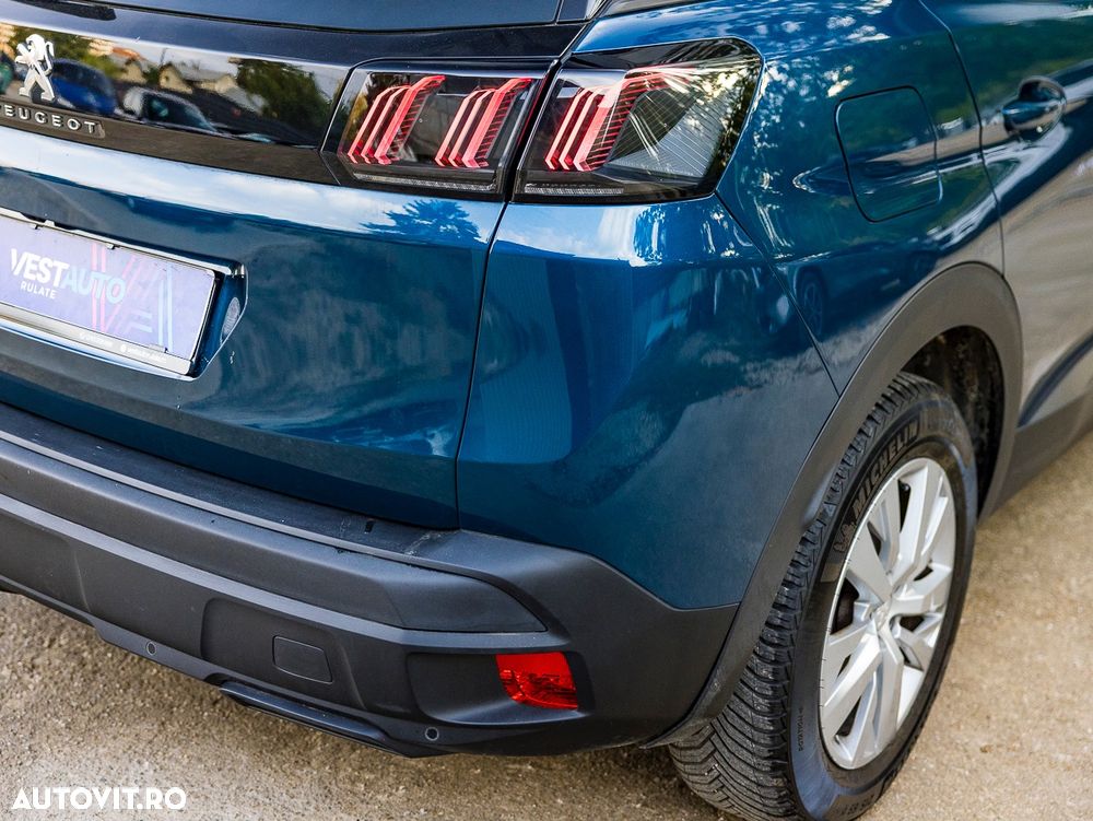 Peugeot 3008 1.2 PureTech 130 EAT8 Active Pack - 28