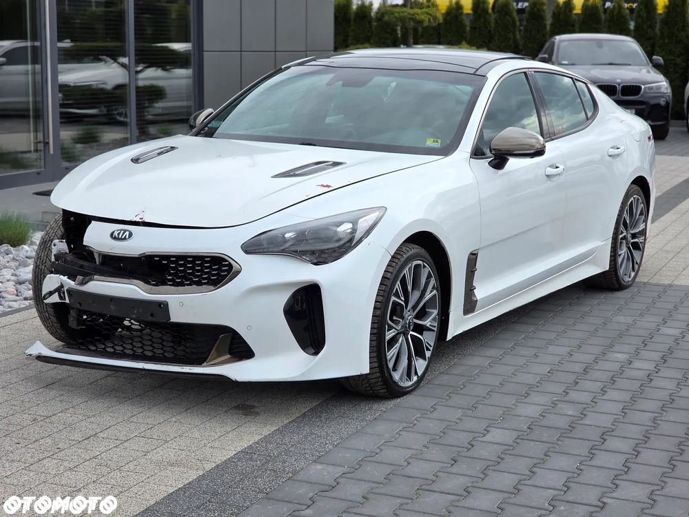 Kia Stinger 2.0 T-GDI XL - 9
