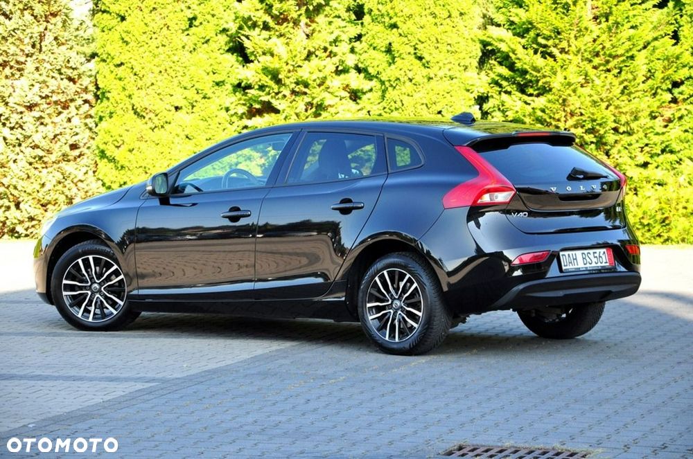 Volvo V40 - 21