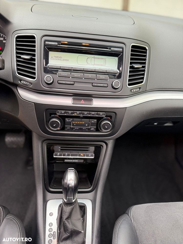 Volkswagen Sharan 2.0 TDI DSG BlueMotion Technology Match - 21