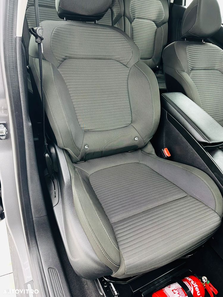 Renault Scenic BLUE dCi 120 BUSINESS EDITION - 21