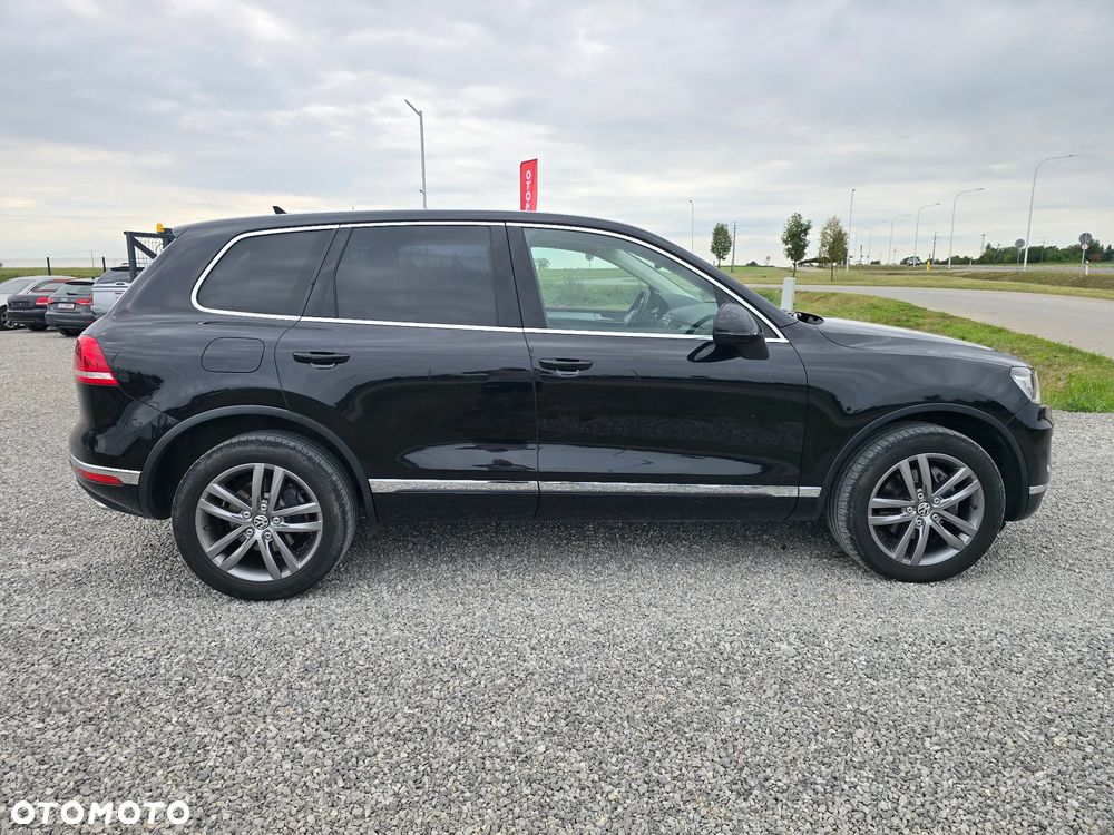 Volkswagen Touareg - 12
