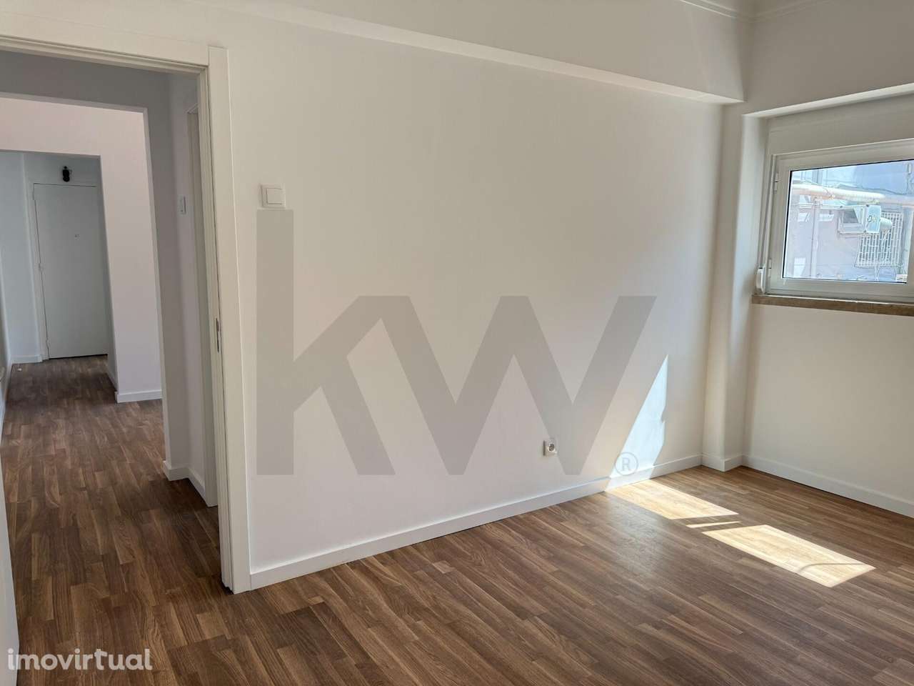 Apartamento T1 com Terraço na Rua Ferreira Borges - Grande imagem: 3/27