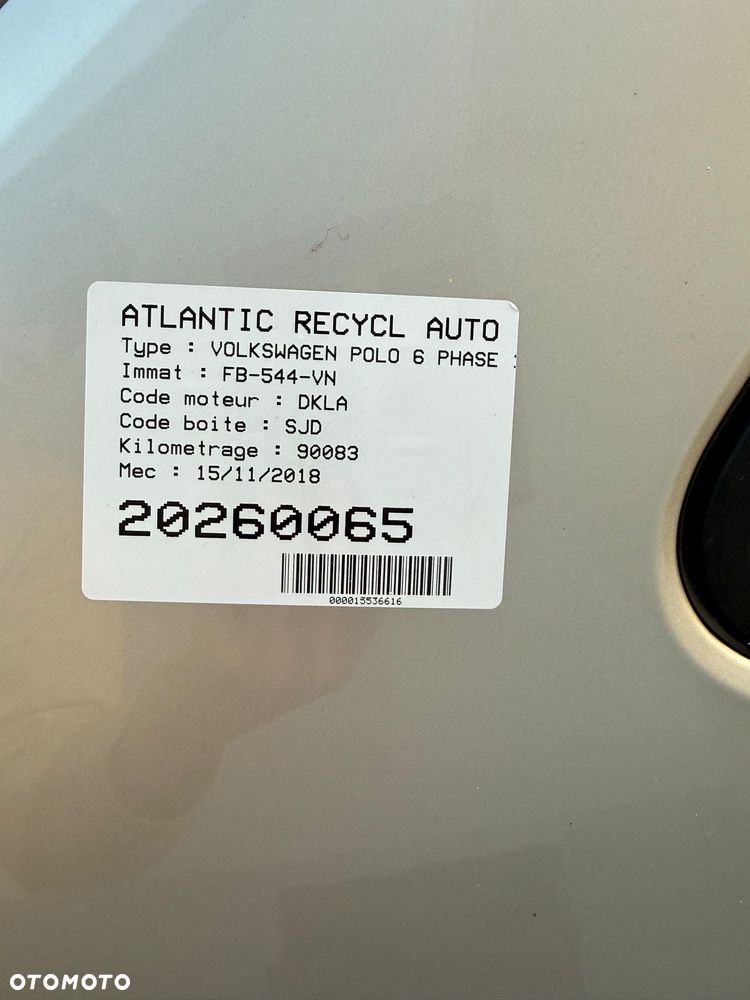 Volkswagen Polo - 15