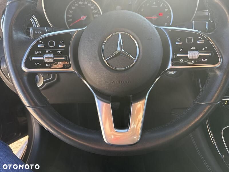 Mercedes-Benz GLC - 13