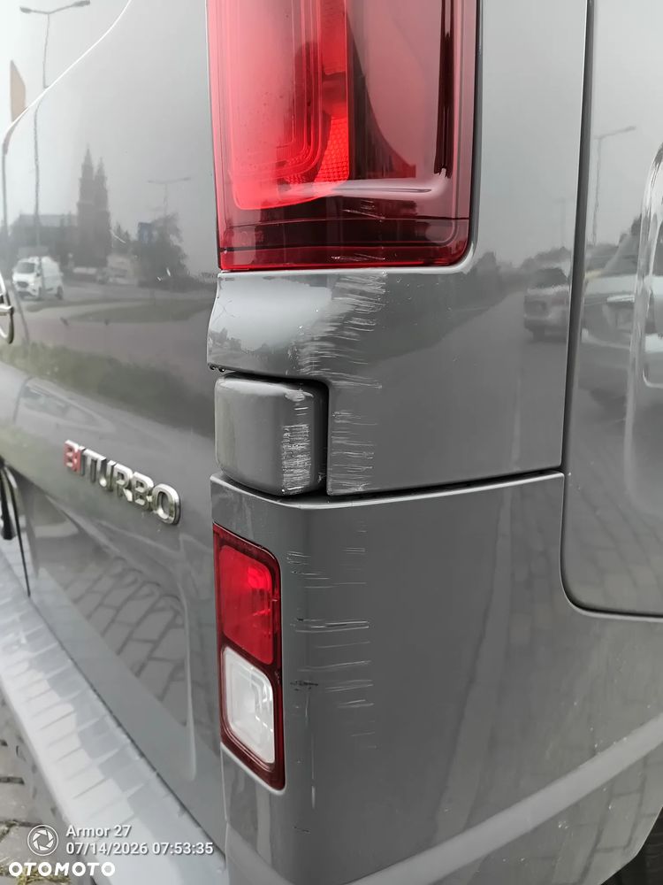 Opel Vivaro - 5