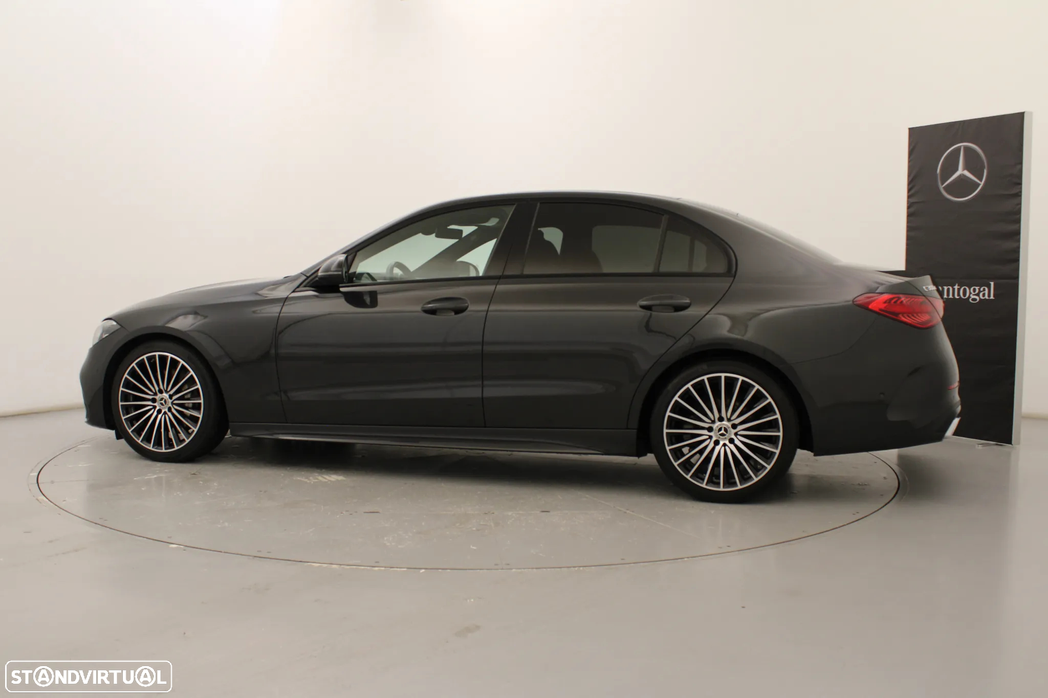 Mercedes-Benz C 300 d AMG Line - 11