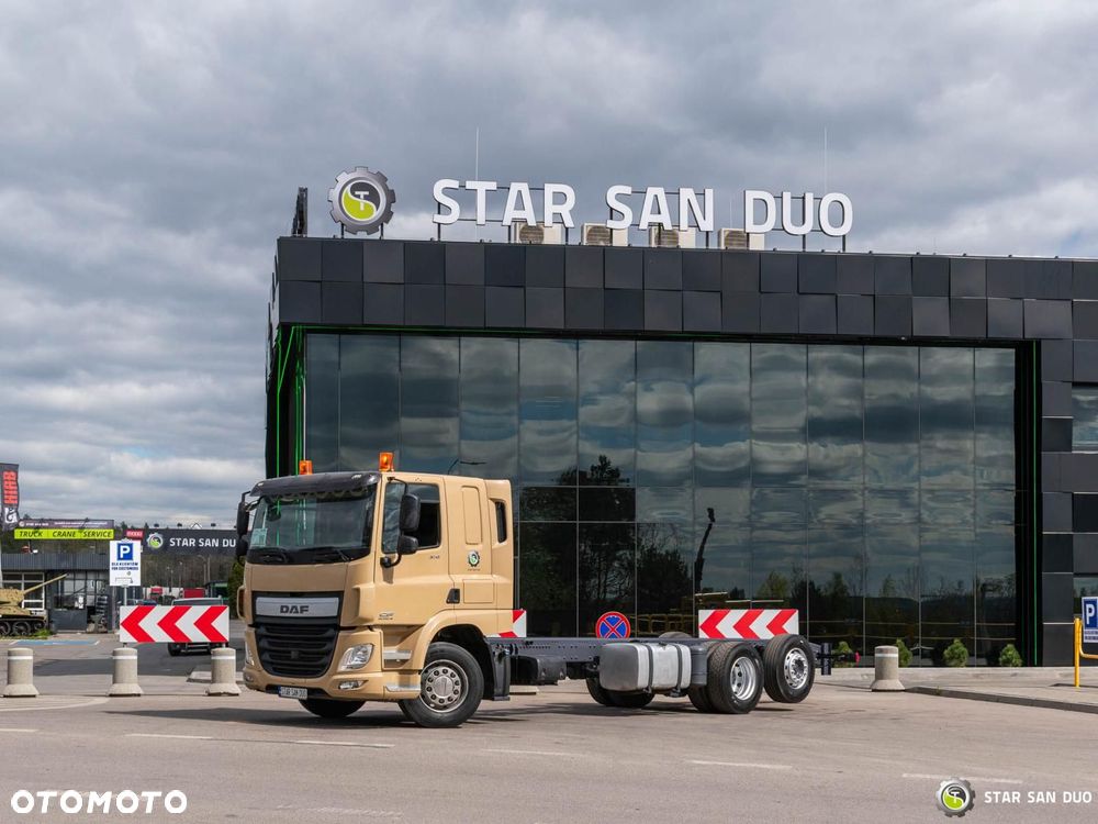 DAF CF370 6x2 podwozie rama do zabudowy - 12