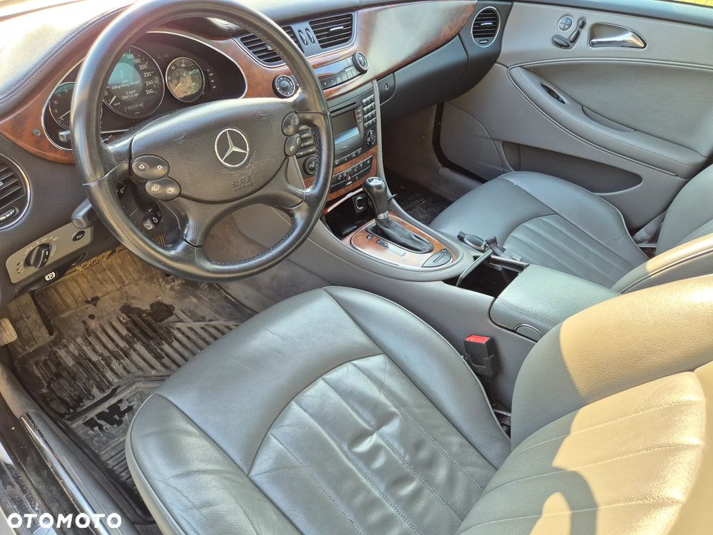 Mercedes-Benz CLS - 8