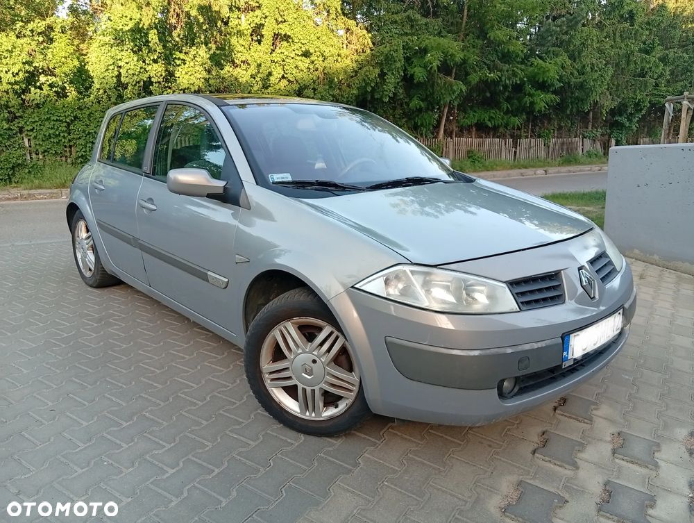 Renault Megane 1.6 16V Confort Privilege - 9