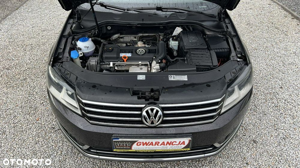 Volkswagen Passat - 28