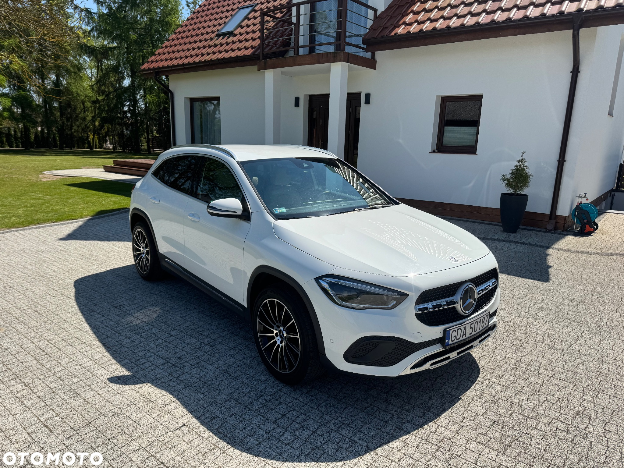 Mercedes-Benz GLA 200 - 25