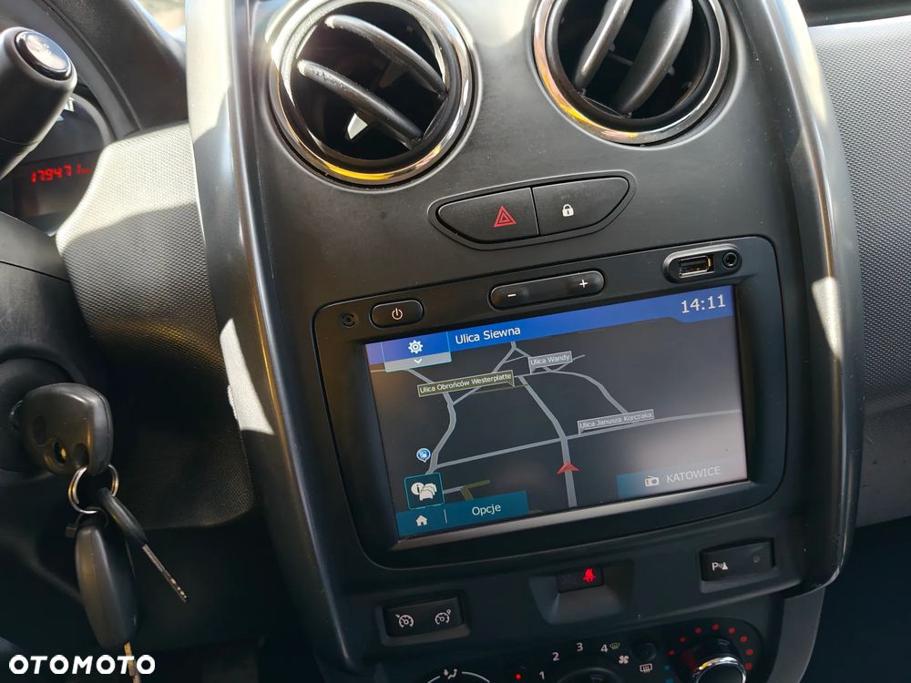 Dacia Duster 1.6 Blackstorm 4x4 - 9