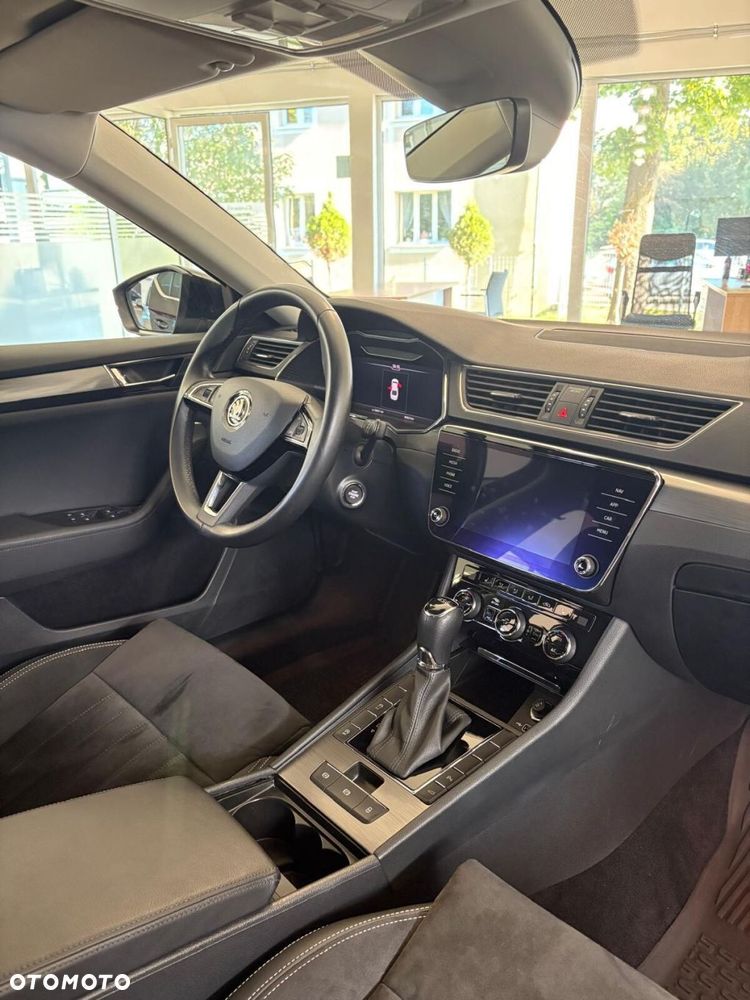 Skoda Superb 2.0 TSI Style DSG - 32