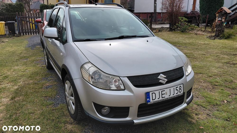 Suzuki SX4 1.6 VVT 4x2 Comfort - 4