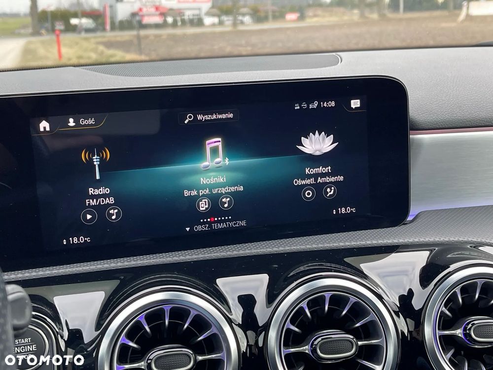 Mercedes-Benz Klasa A 35 AMG 4-Matic 7G-DCT - 24