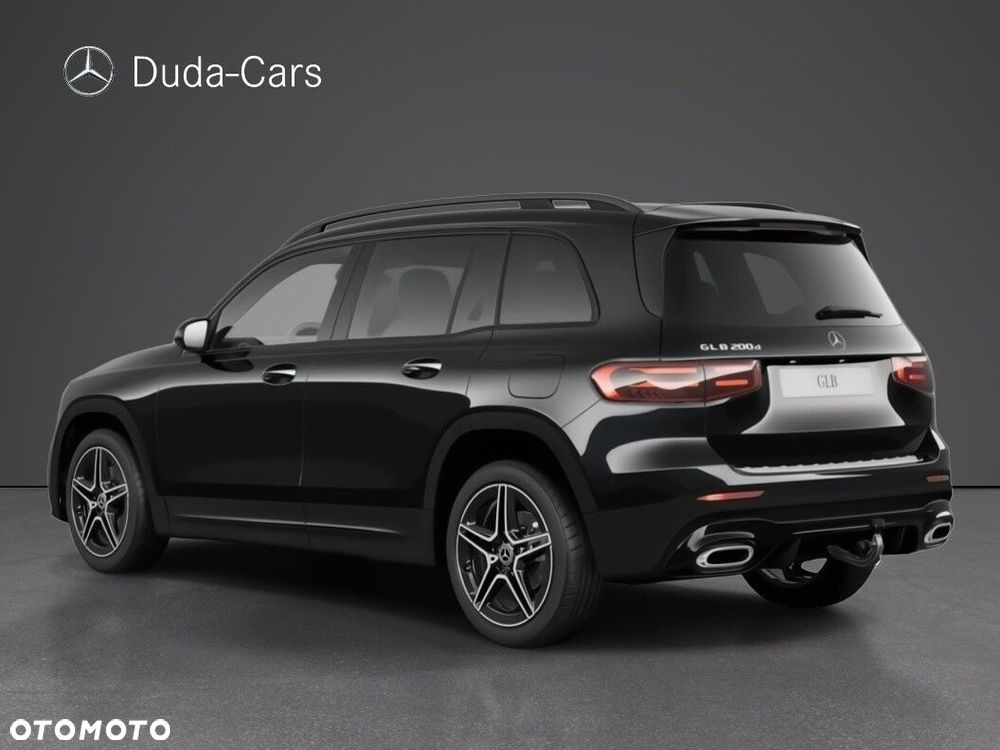 Mercedes-Benz GLB - 3