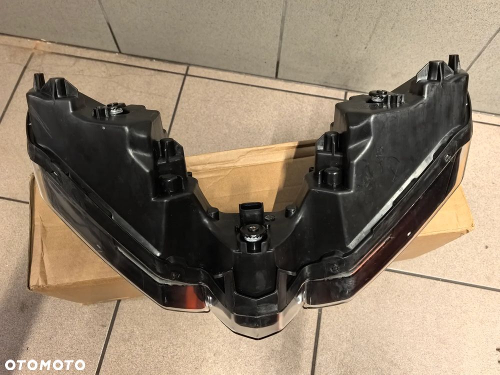 Reflektor lampa przód Aprilia RS 660 Aprilia Tuono 660 Aprilia RSV4 1100 - 7