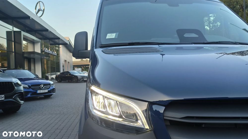 Mercedes-Benz Sprinter - 4
