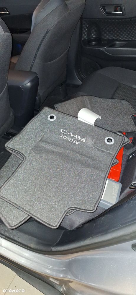 Toyota C-HR 1.8 Hybrid GPF Comfort - 6