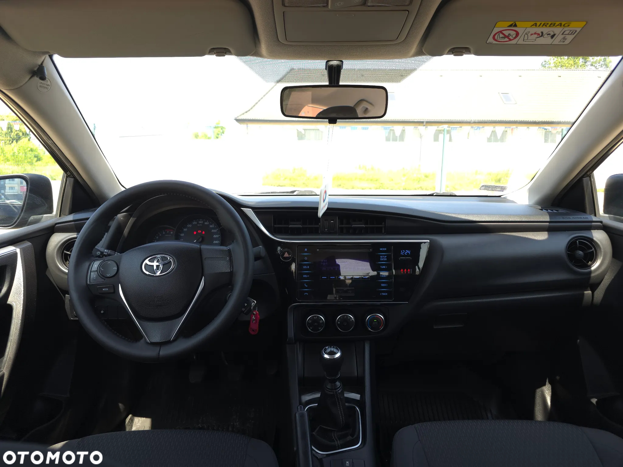 Toyota Corolla 1.6 Active EU6 - 30