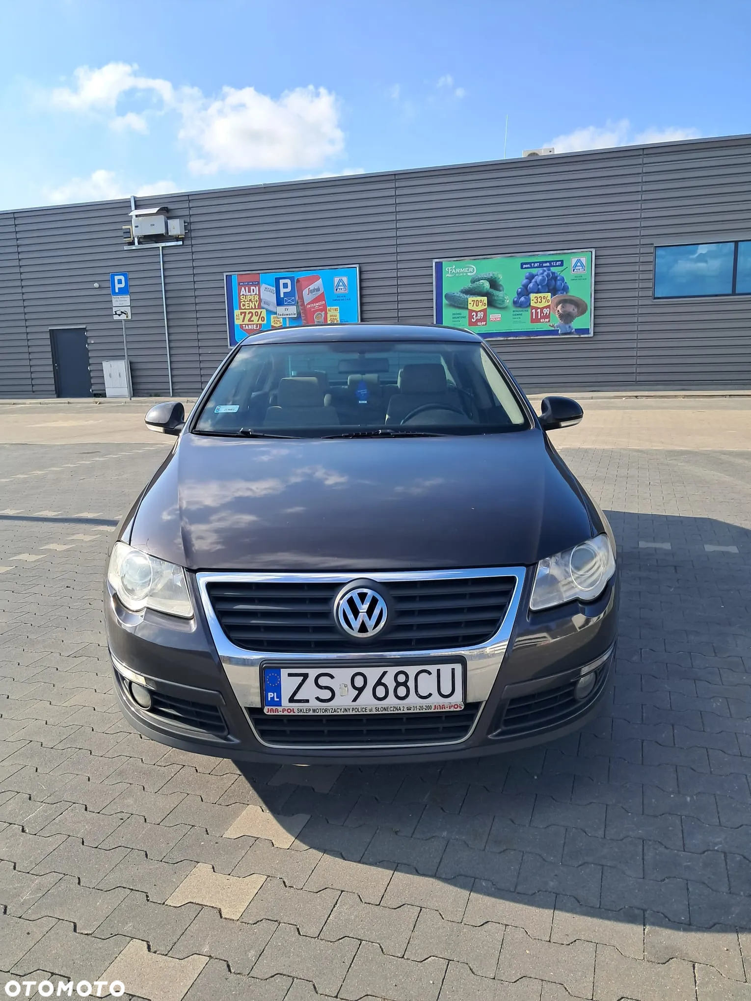 Volkswagen Passat 2.0 FSI Comfortline Tiptr - 2